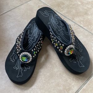 Women’s Wedged Bling Flip Flops Sandals